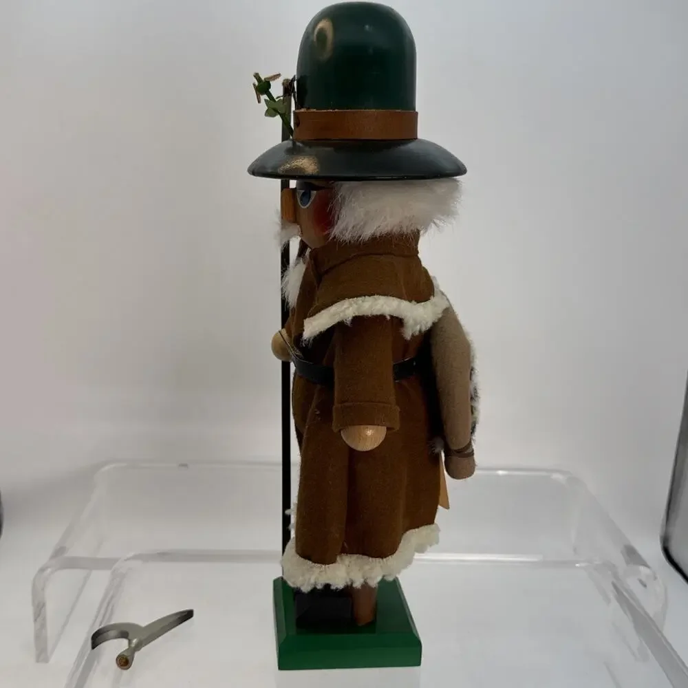 Vintage - Steinbach German Nutcracker, Brown Coat Shepherd, S710, 15 inch